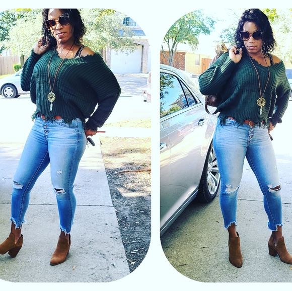 Kancan Light Wash High Rise Button Fly Skinny Jean - Picture 3 of 15